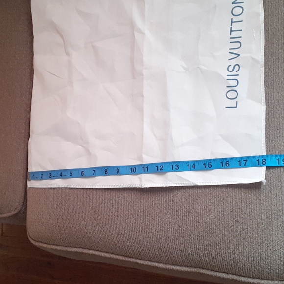 Louis Vuitton dust bag - Picture 3 of 4